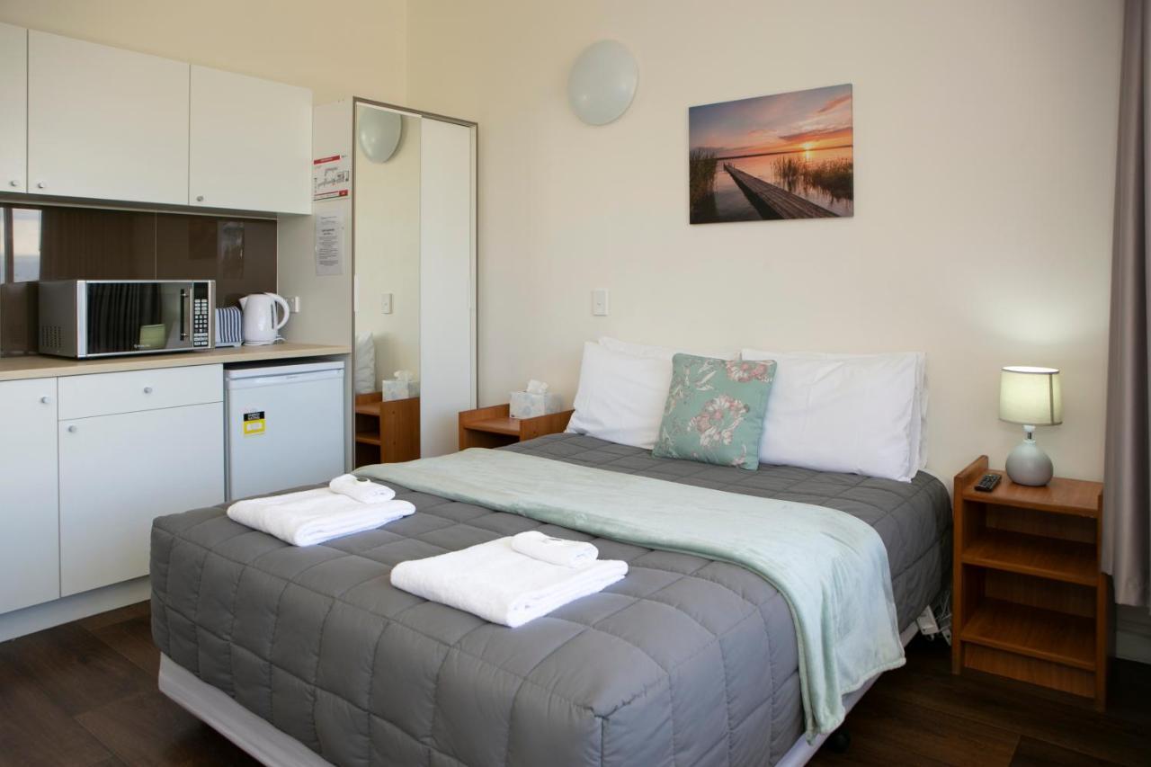 Rivers Apartments Motel Sale Gippsland Екстер'єр фото